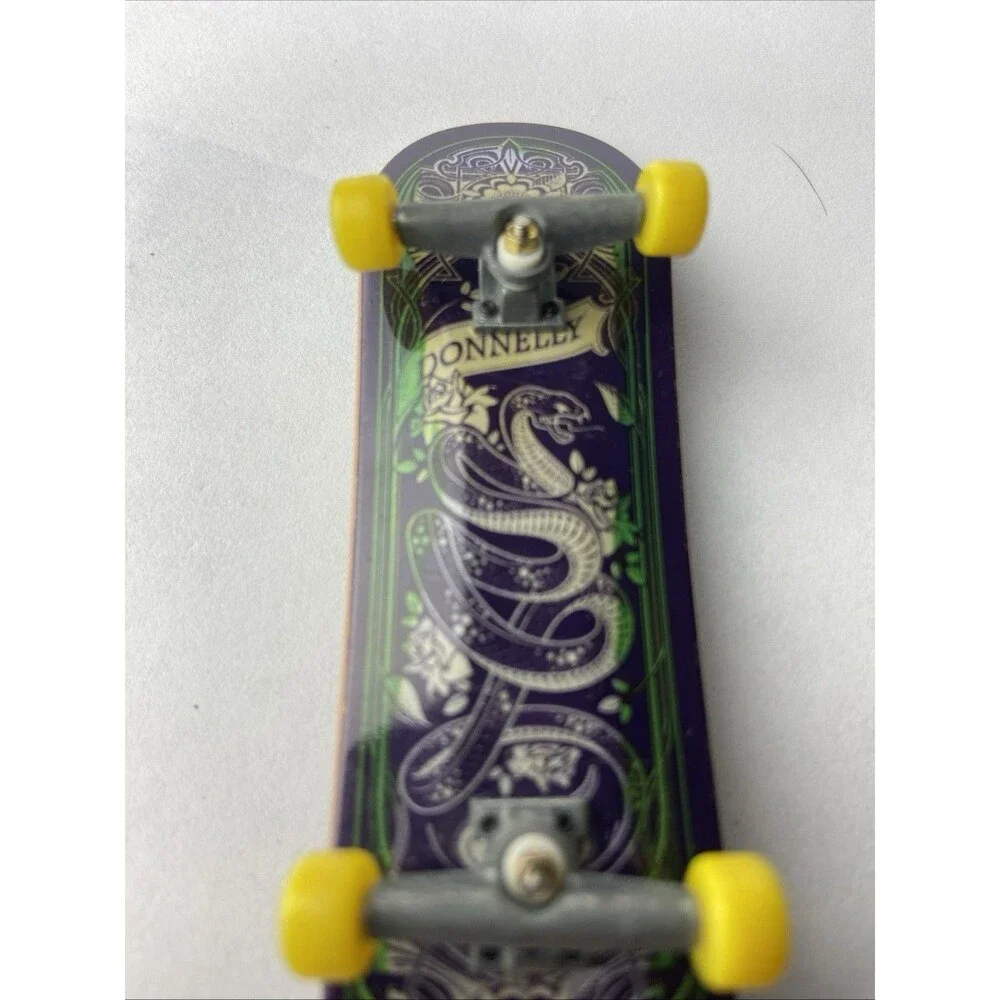 Tech Deck REAL SKATEBOARDS COMPANY Donnelly Fight Or Flight Fingerboard